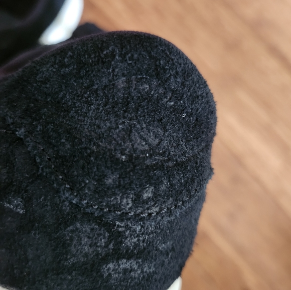 Nike Air Jordan's Low Blk Python Sneakers - Picture 7 of 10